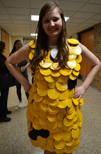 Creativity reigned with Sara Prodanovic’s dress made of tin can lids