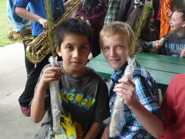 Deeply rooted in community, retiree helps plant trees and love of reading