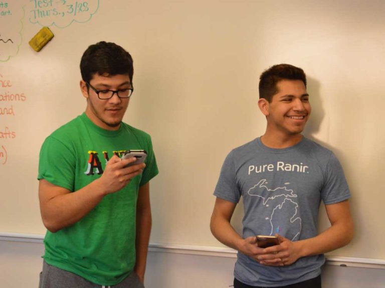 Students rap, rhyme their way through U.S. history, ‘Hamilton’-style