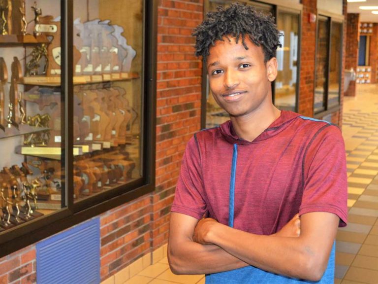Coming from struggle, Somali student wants to ‘change someone’s life’