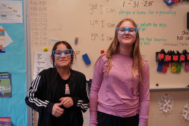 Students go 3D with pens