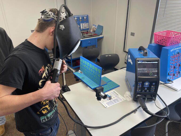 Sparking success: welding in virtual reality