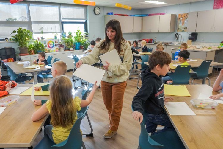 New art classroom invites ‘productive artistic work’