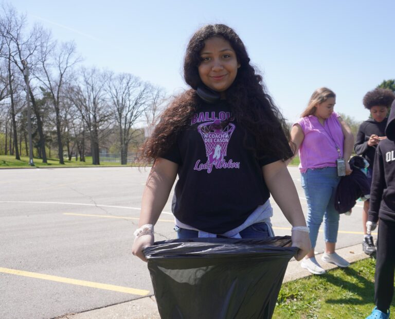 Fifth-graders work to leave no trace of plastic